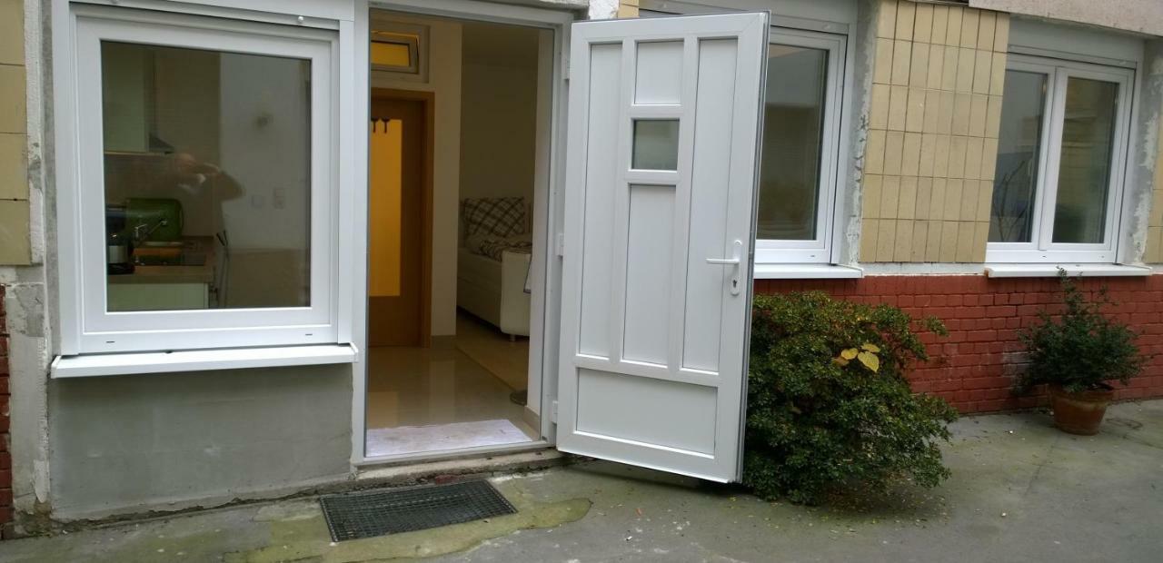 Pensionsappartments Blitz Wiesbaden Extérieur photo