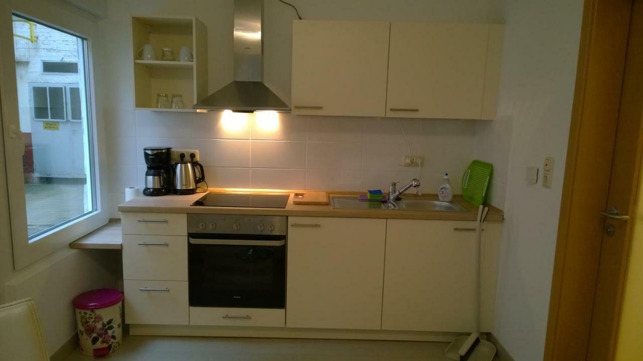 Pensionsappartments Blitz Wiesbaden Extérieur photo